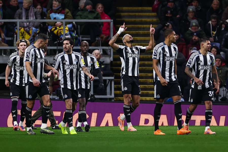 Woltemade als Joker: Newcastle holt Arbeitssieg bei Burnley Woltemade als Joker: Newcastle holt Arbeitssieg bei Burnley
