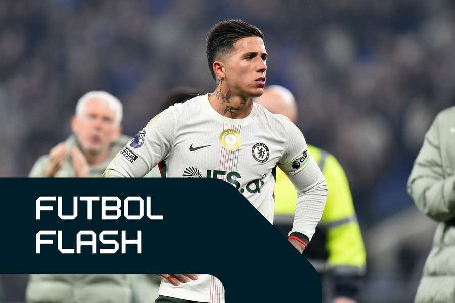 Futbol Flash: Agent Fernandeza zaskoczony karą od Chelsea, Liverpool walczy o obrońcę