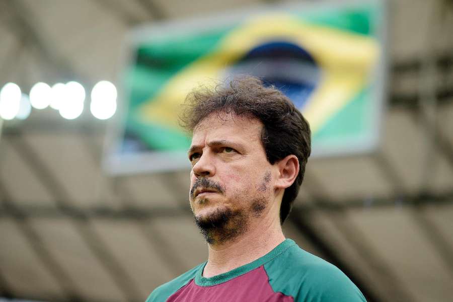 Técnico vai comandar duas equipas ao mesmo tempo