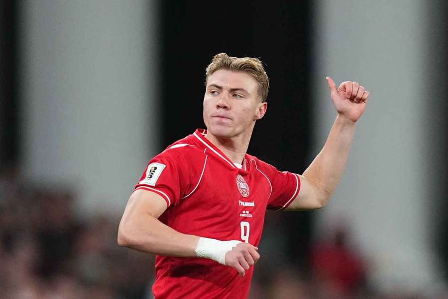 Rasmus Hojlund je dánským tahounem.