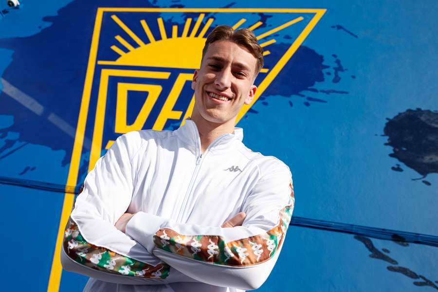Miguel Salgado oficializado por el Estoril
