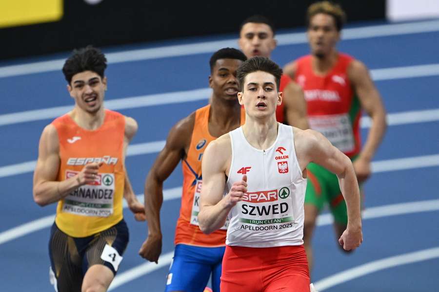 Szwed zbliżył się do rekordu Polski i dostał się do półfinału biegu na 400 m na HME