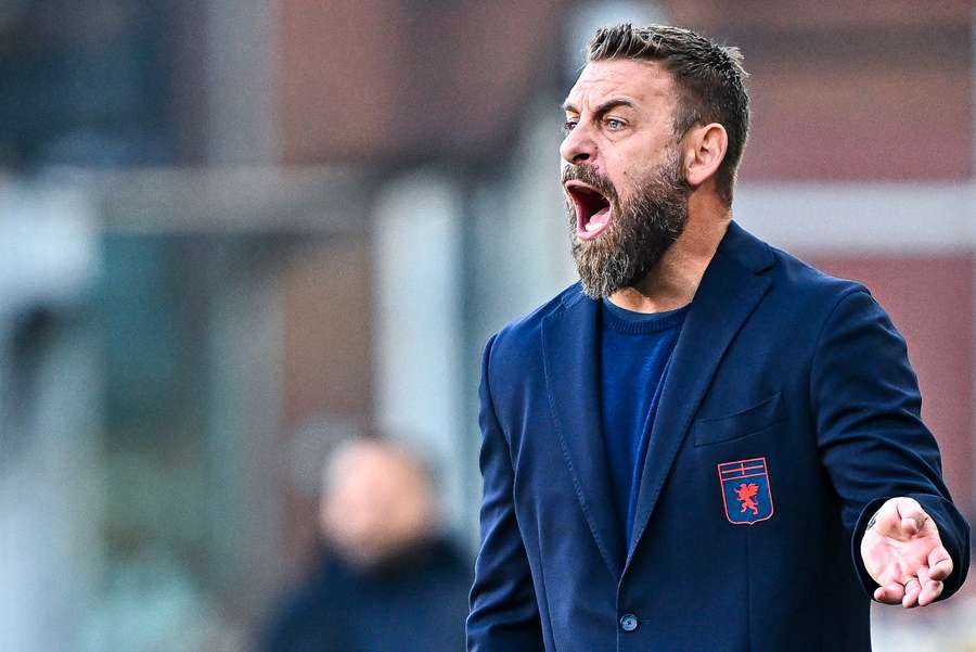 Daniele De Rossi, treinador do Génova