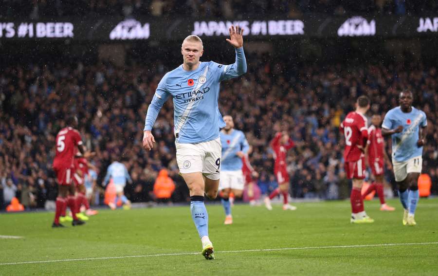Haaland perdeu um pênalti e fez um gol no primeiro tempo