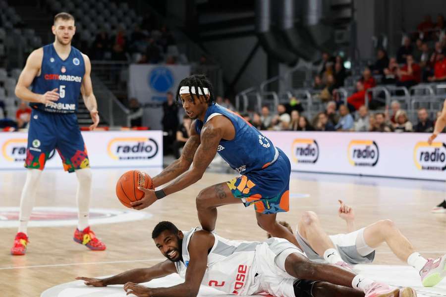 Victorie spectaculoasă pentru CSM Oradea, în fața unui adversar de calibru, în FIBA Europe Cup