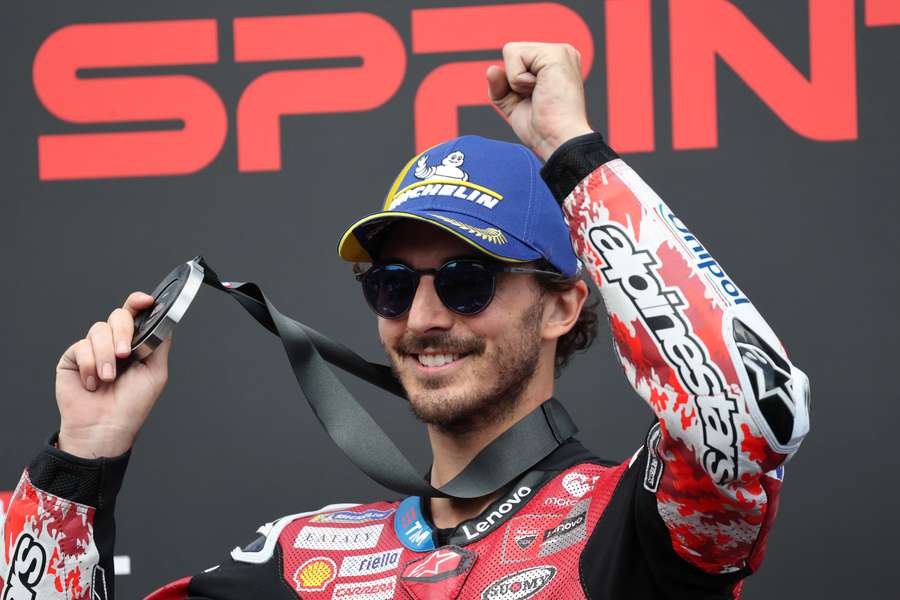 Pecco Bagnaia sul podio di Le Mans Pecco Bagnaia sul podio di Le Mans
