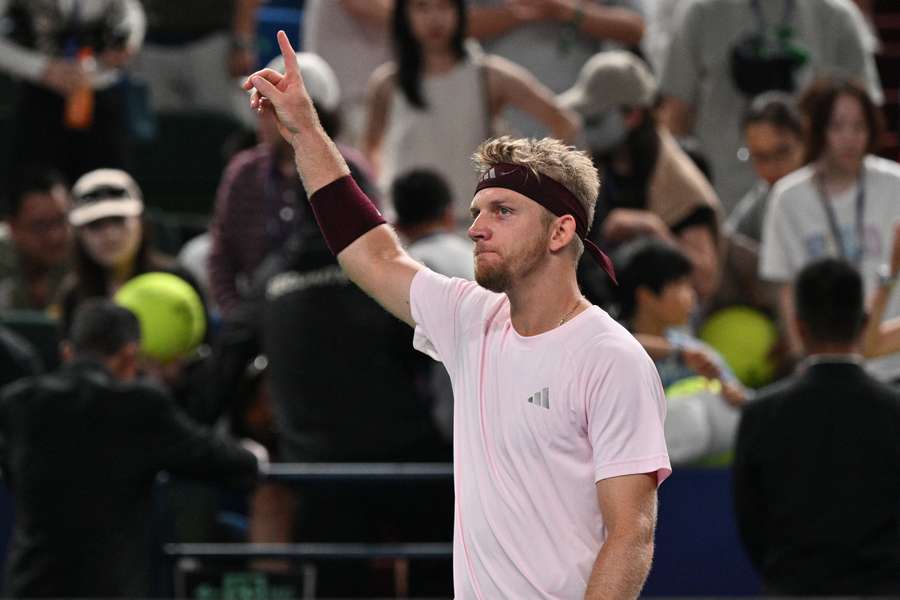 Alejandro Davidovich Fokina celebrates his victory over Alexander Zverev