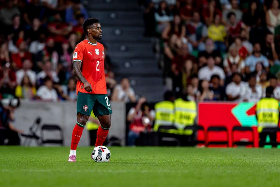 Nélson Semedo vai estrear-se em Mundiais Nélson Semedo vai estrear-se em Mundiais
