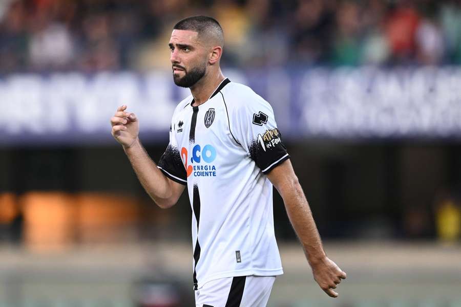 Marco Curto praticou ato racista em jogo de pré-temporada