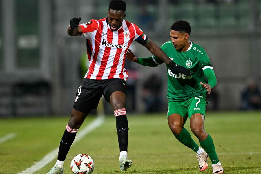 Athletic Club's Inaki Williams battles with Rick Morais