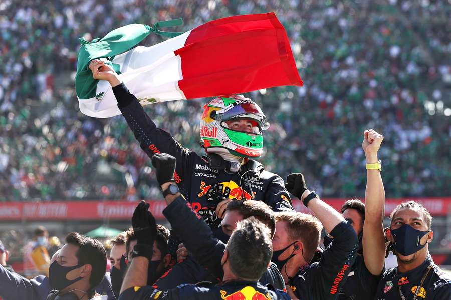 Carlos Pérez, da Red Bull, em GP na Cidade do México