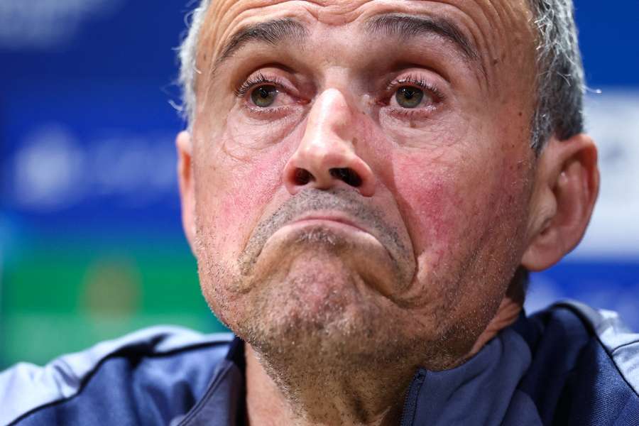 Luis Enrigue vrea un nou titlu în Liga Campionilor: ”Nimeni nu e mai mare favorit decât PSG” Luis Enrigue vrea un nou titlu în Liga Campionilor: ”Nimeni nu e mai mare favorit decât PSG”