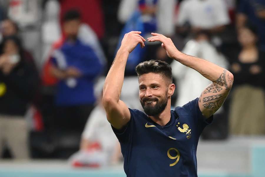 "O clima me lembra 2018", diz Olivier Giroud após classificação da França