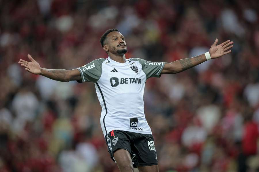 Coritiba arranca empate dramático com o Botafogo: Athletico enfrenta o  Cruzeiro hoje