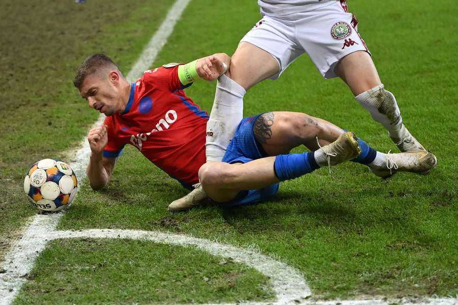 Florin Tănase contra Rapidului