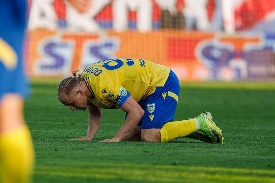 Arka Gdynia sensacyjnie padła w Skierniewicach, a wynik mógł być znacznie gorszy Arka Gdynia sensacyjnie padła w Skierniewicach, a wynik mógł być znacznie gorszy