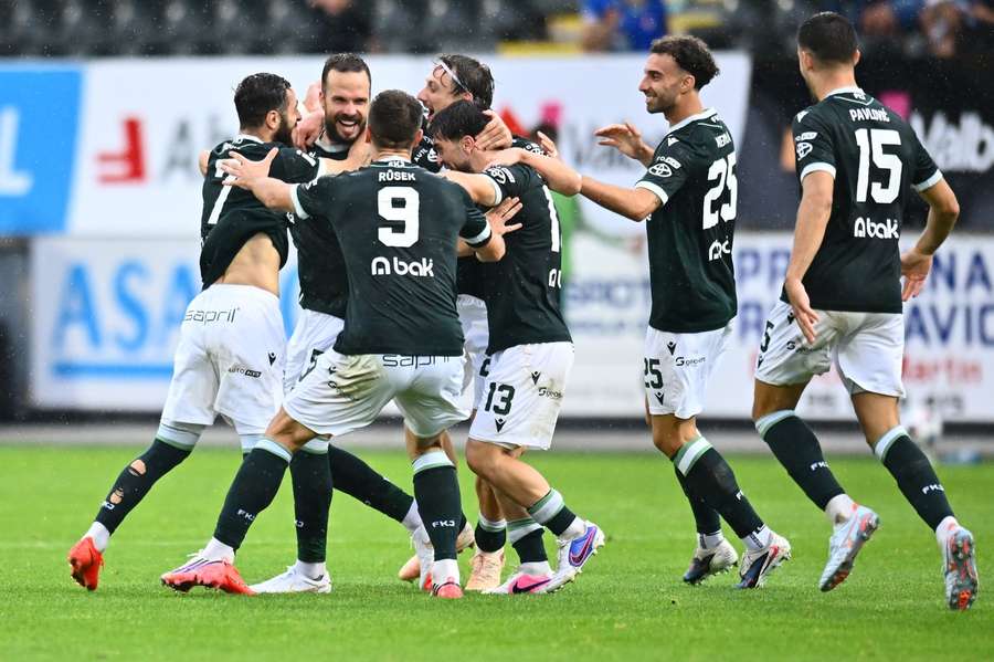 Jablonec preťal šnúru bez výhry v Chance lige, Hollý pomohol asistenciou Jablonec preťal šnúru bez výhry v Chance lige, Hollý pomohol asistenciou