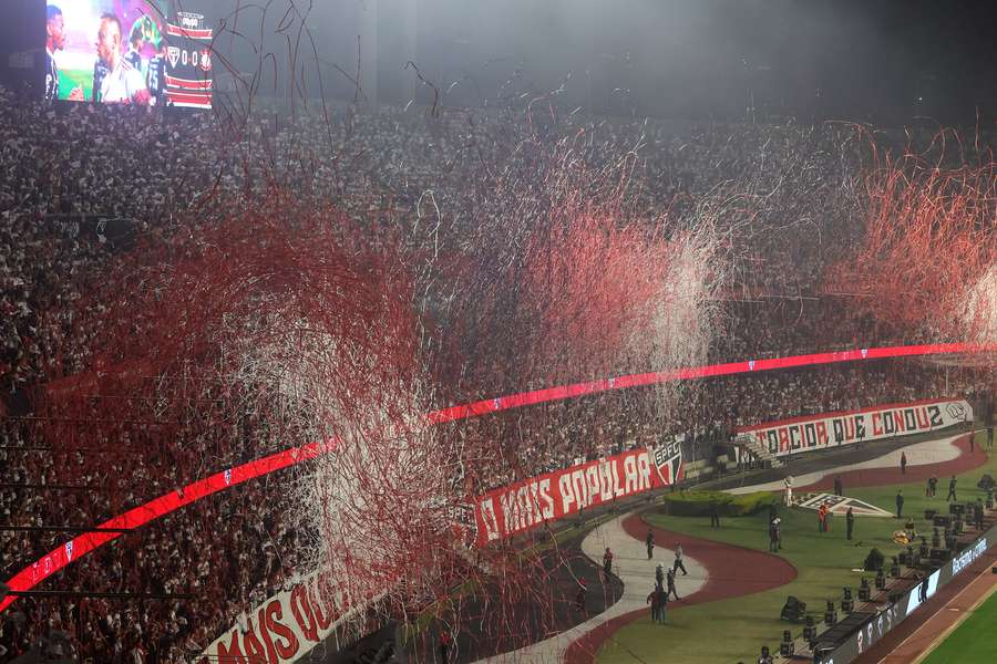 Mais de 62 mil torcedores lotaram o Morumbi para ver a vitória tricolor