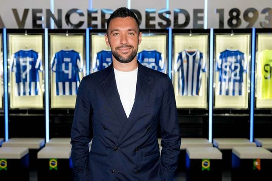 Francesco Farioli, Porto's new coach Francesco Farioli, Porto's new coach