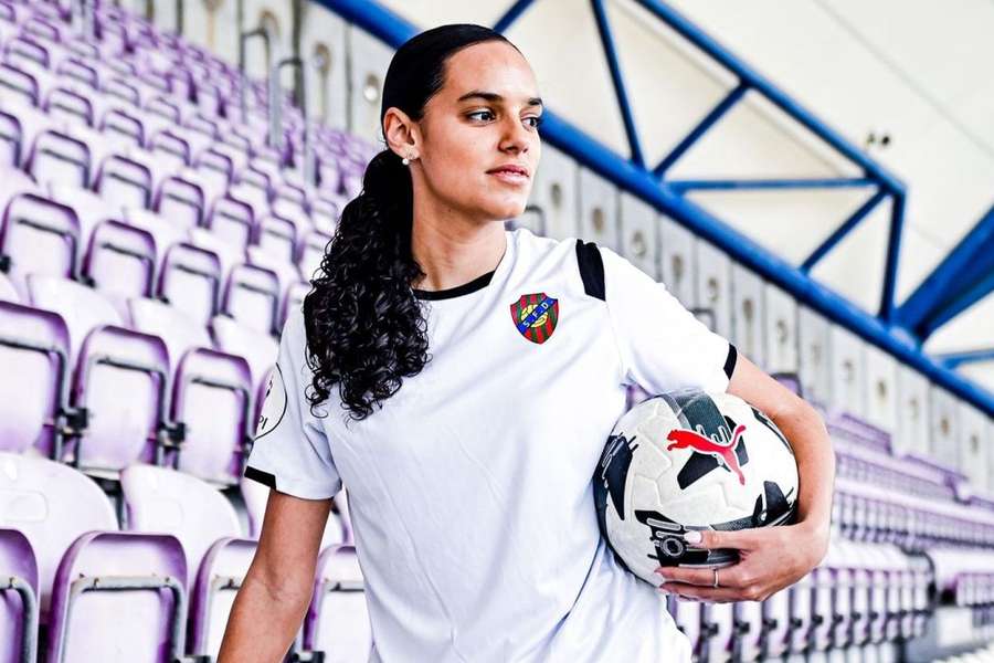 Rita Almeida em destaque no Damaiense Rita Almeida em destaque no Damaiense