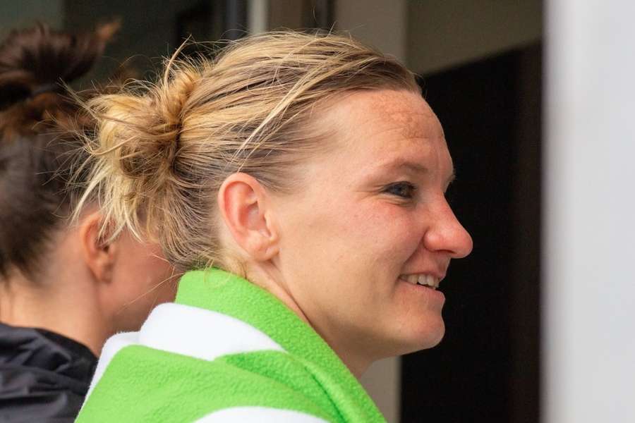 Ex-Nationalkeeperin Almuth Schult sieht Alexandra Popp als potenzielle Spielerin von Borussia Dortmund.