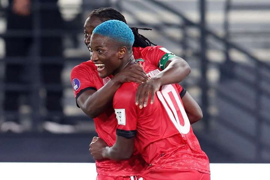 Tabitha et Temwa : les sœurs Chawinga qui permettent au Malawi de rêver Tabitha et Temwa : les sœurs Chawinga qui permettent au Malawi de rêver