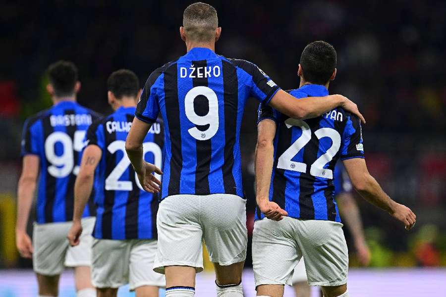 Dzeko e Mkhitaryan marcaram os gols da Inter de Milão