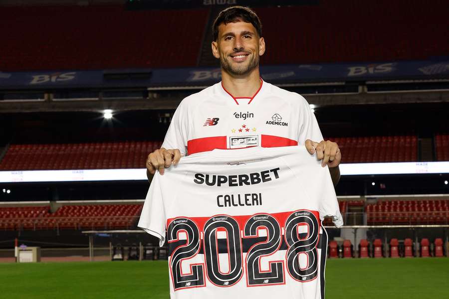 Jonathan Calleri ficará no São Paulo por mais dois anos