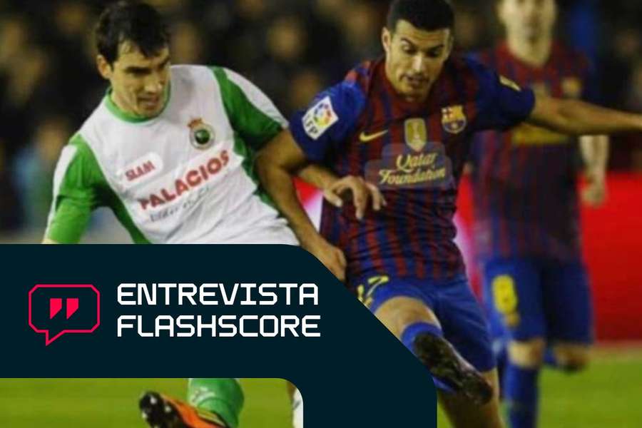 Francis Pérez, ante Pedro Rodríguez en un Racing-Barça