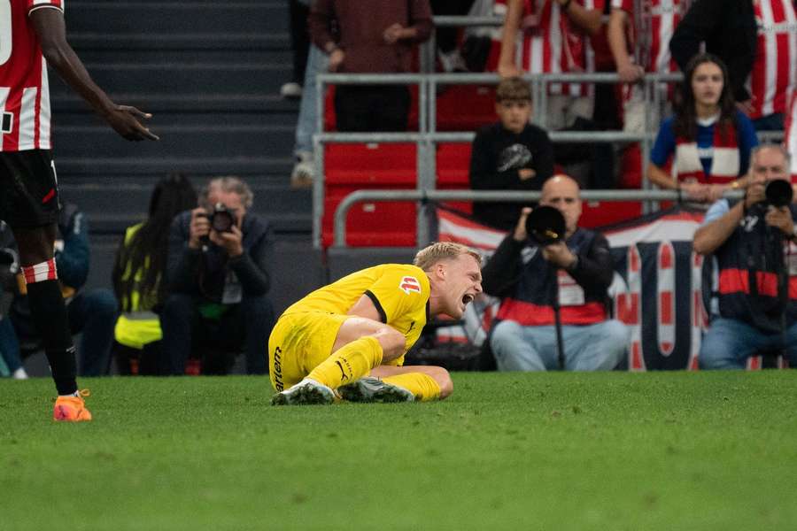 Van de Beek, en el momento de romperse el tendón de Aquiles