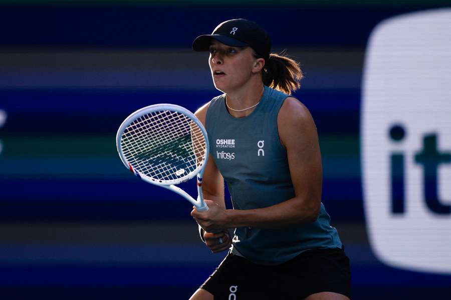 Fibak: Wim Fissette niczego nie zmienił w grze Igi Świątek