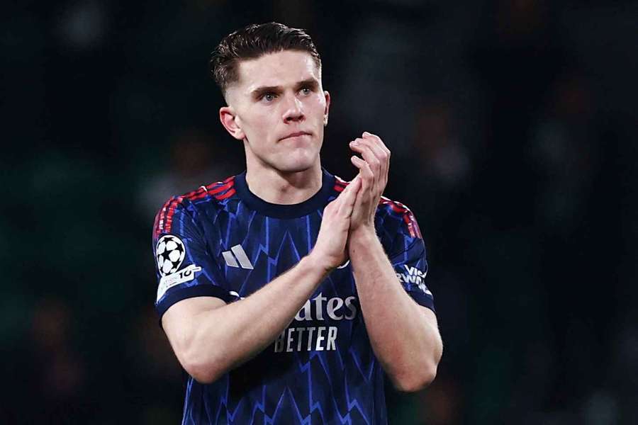 Gyökeres nyní obléká dres Arsenalu.