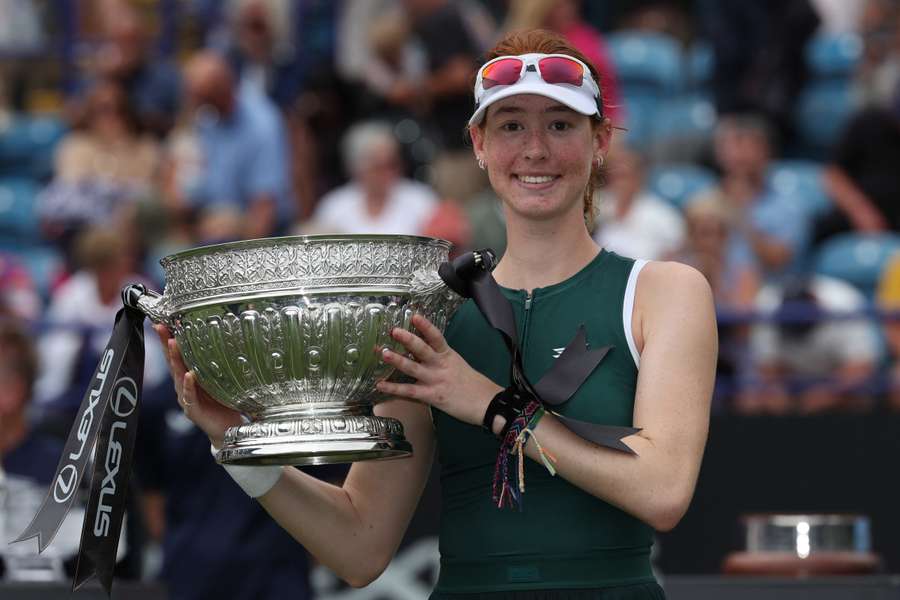 Maya Joint with her trophy