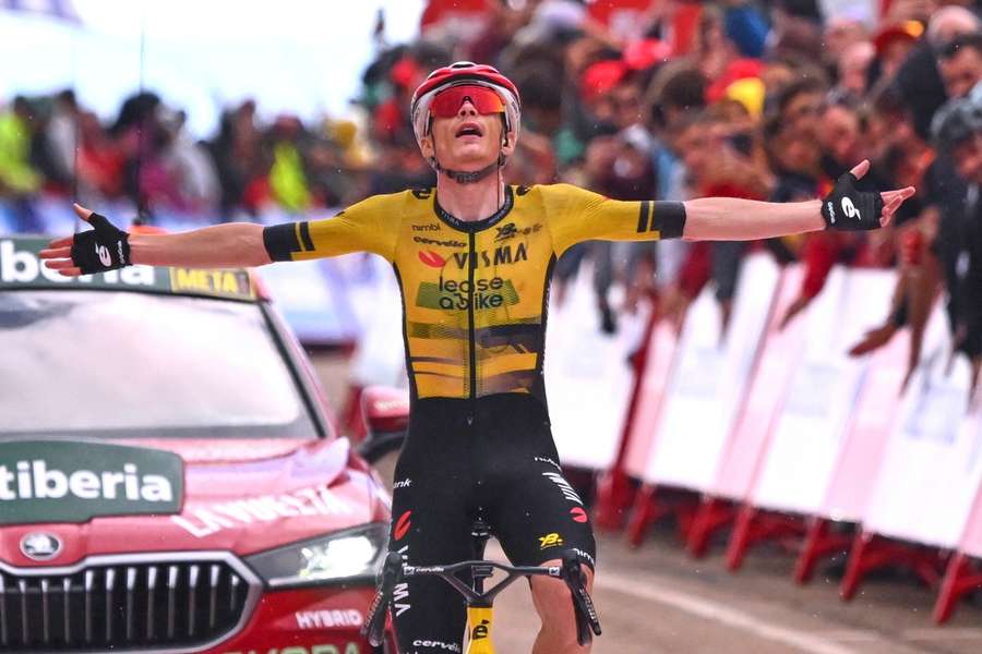 Vingegaard venceu isolado a nona etapa da Vuelta