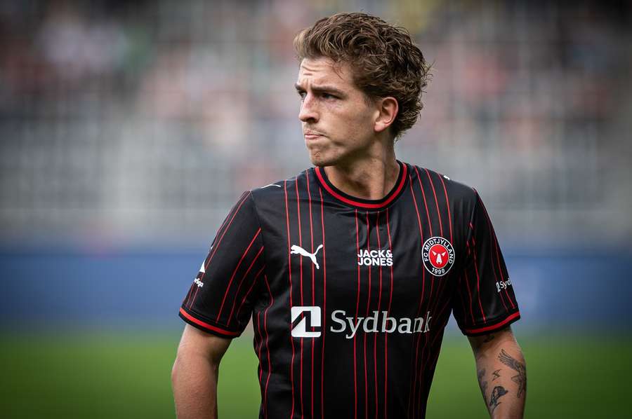 Valdemar Byskov will continue his career at AZ Aalmaar