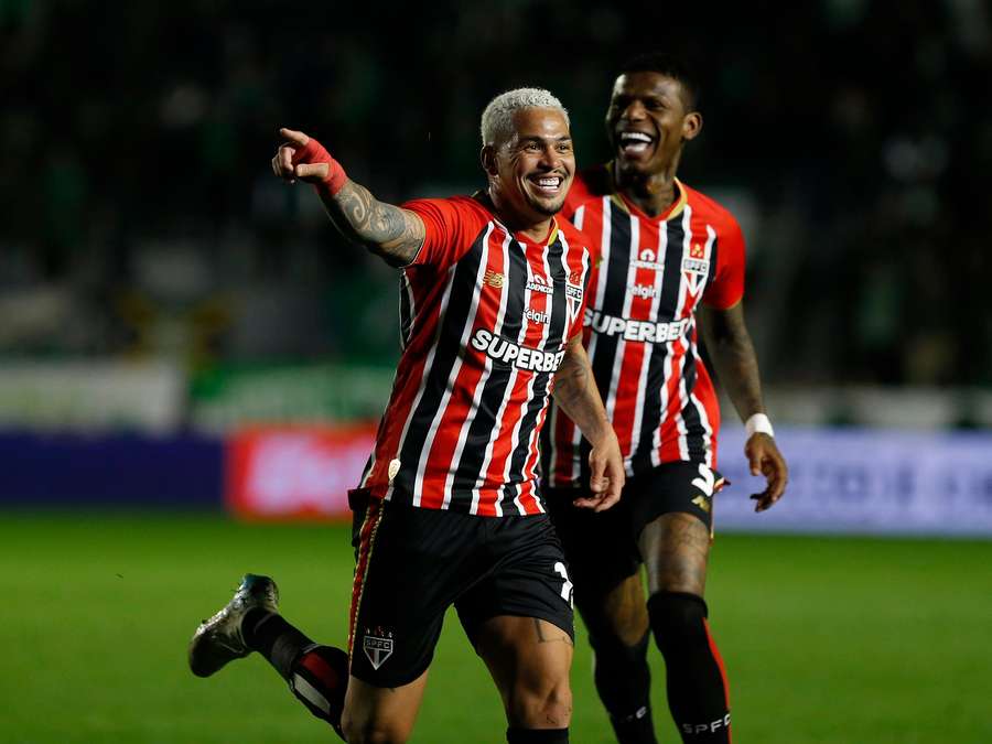 Luciano garantiu a vitória do São Paulo sobre o Juventude