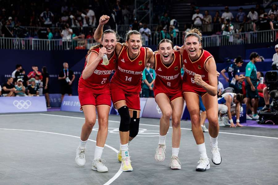 Deutschlands Basketballerinnen greifen nach einer Medaille