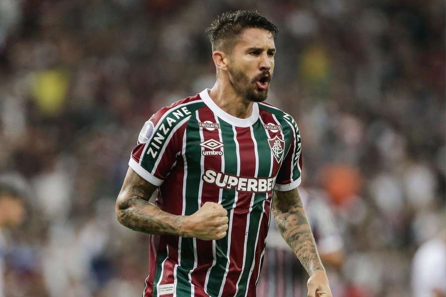 Everaldo fez dois golaços em Fluminense x GV San José