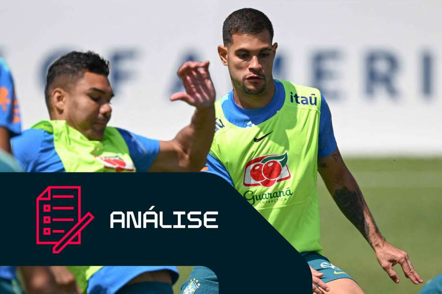 Casemiro e Bruno Guimarães no treino do Brasil