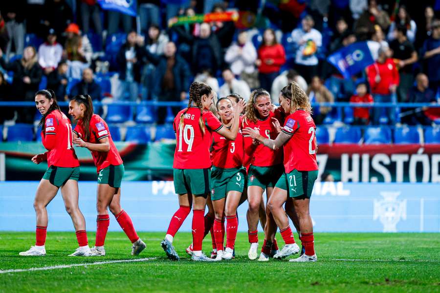 Carolina Santiago estreou-se a marcar por Portugal