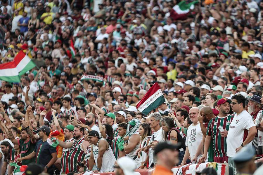 Torcida tricolor viveu tarde de drama em Nova Jersey