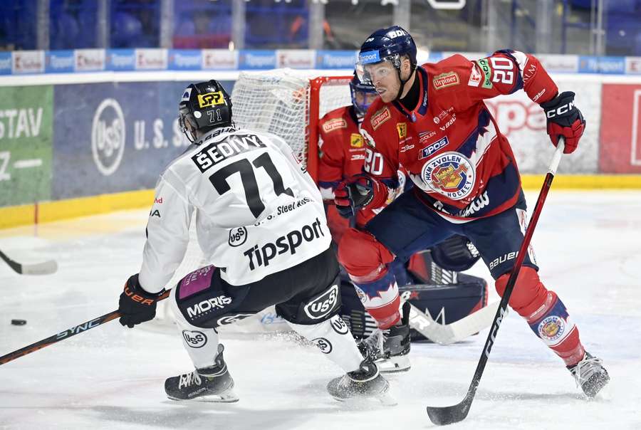 Wesley (vpravo) opustil Zvolen.