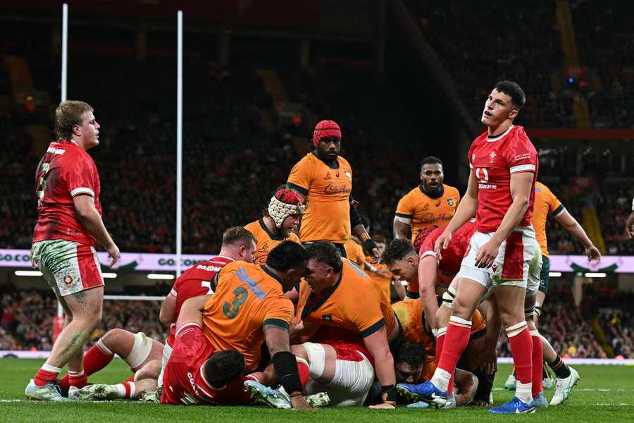 Wales have suffered a record 11th consecutive loss