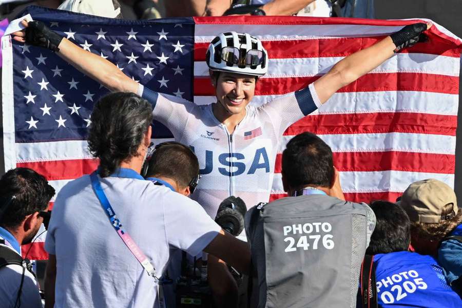 Kristen Faulkner celebrating her win