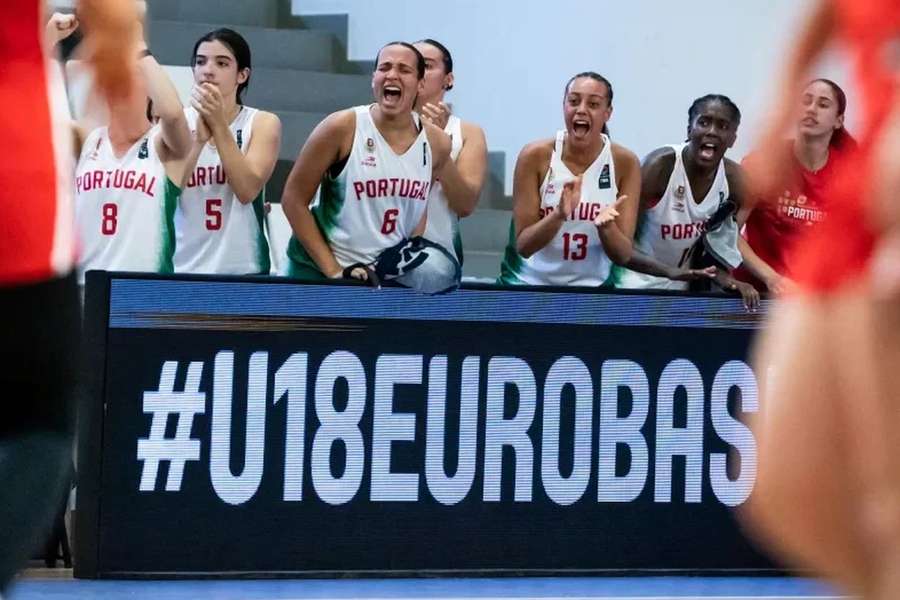 Portugal vai tentar evitar último lugar no domingo
