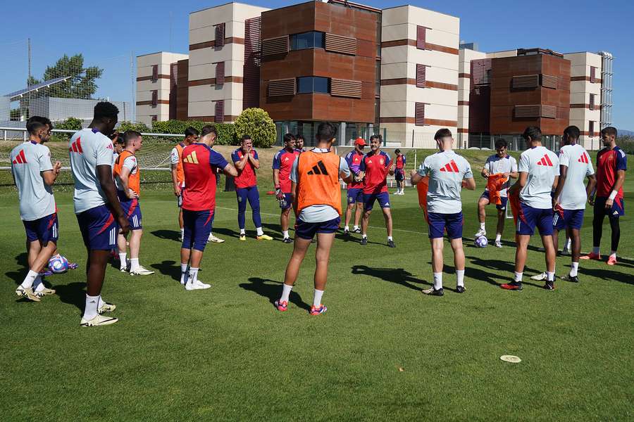 Santi Denia ha formado un gran grupo para buscar el oro Olímpico