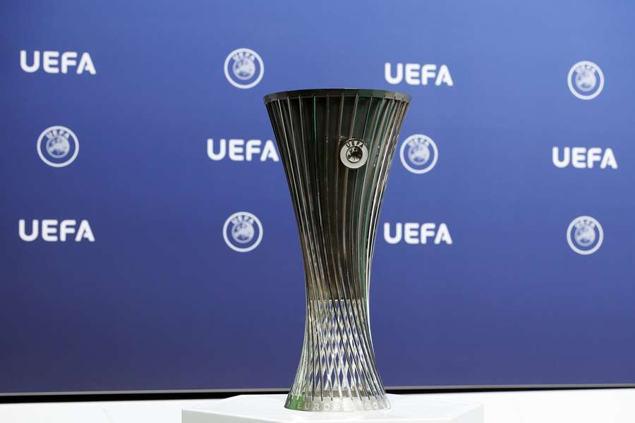 Farul și Sepsi luptă pentru un loc în grupele Conference League