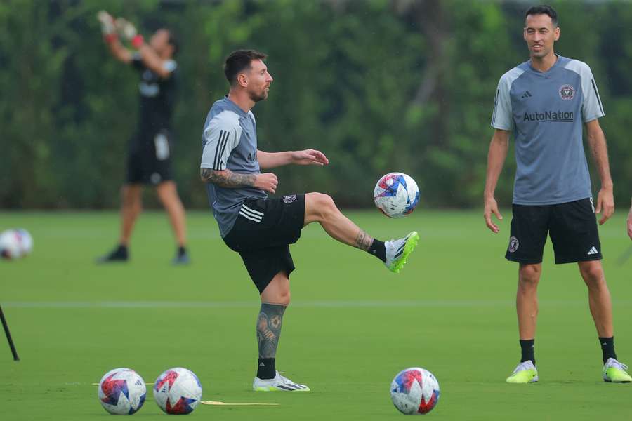 Messi só começou a treinar nesta semana