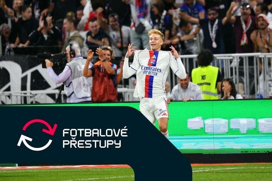 Karabec hrál naposledy za Lyon. Karabec hrál naposledy za Lyon.