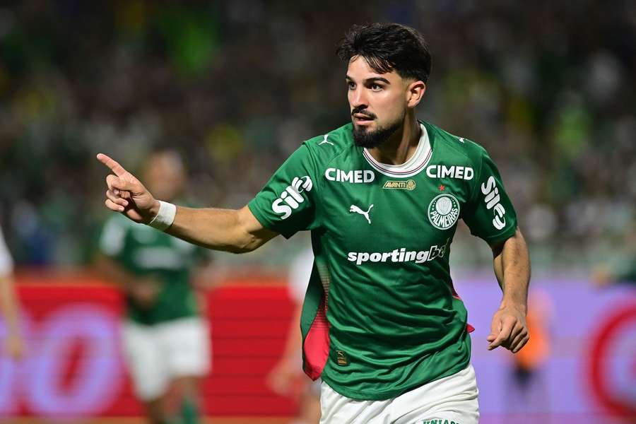 Flaco Lopez tem sido o principal nome ofensivo do Palmeiras